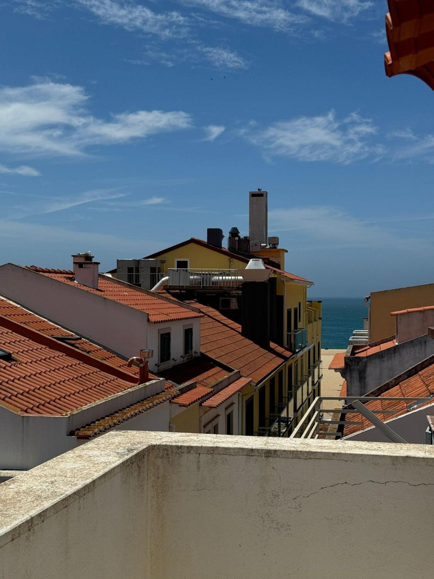 Apartamento Beltia Apartment Nazare Luaran gambar